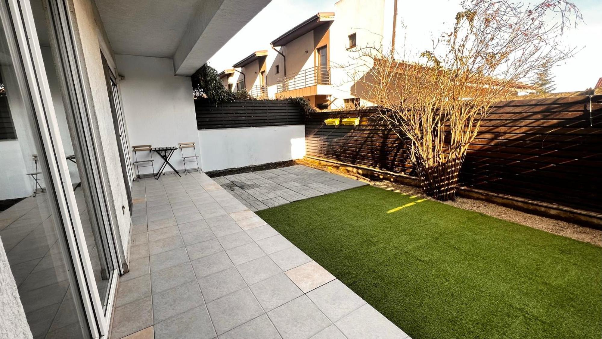 Otopeni Airport Apartment With Private Garden Dış mekan fotoğraf